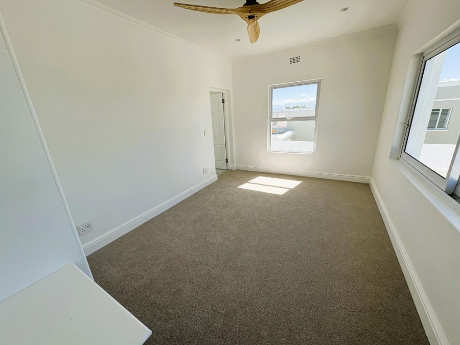 5 Bedroom Property for Sale in Cutty Sark Western Cape